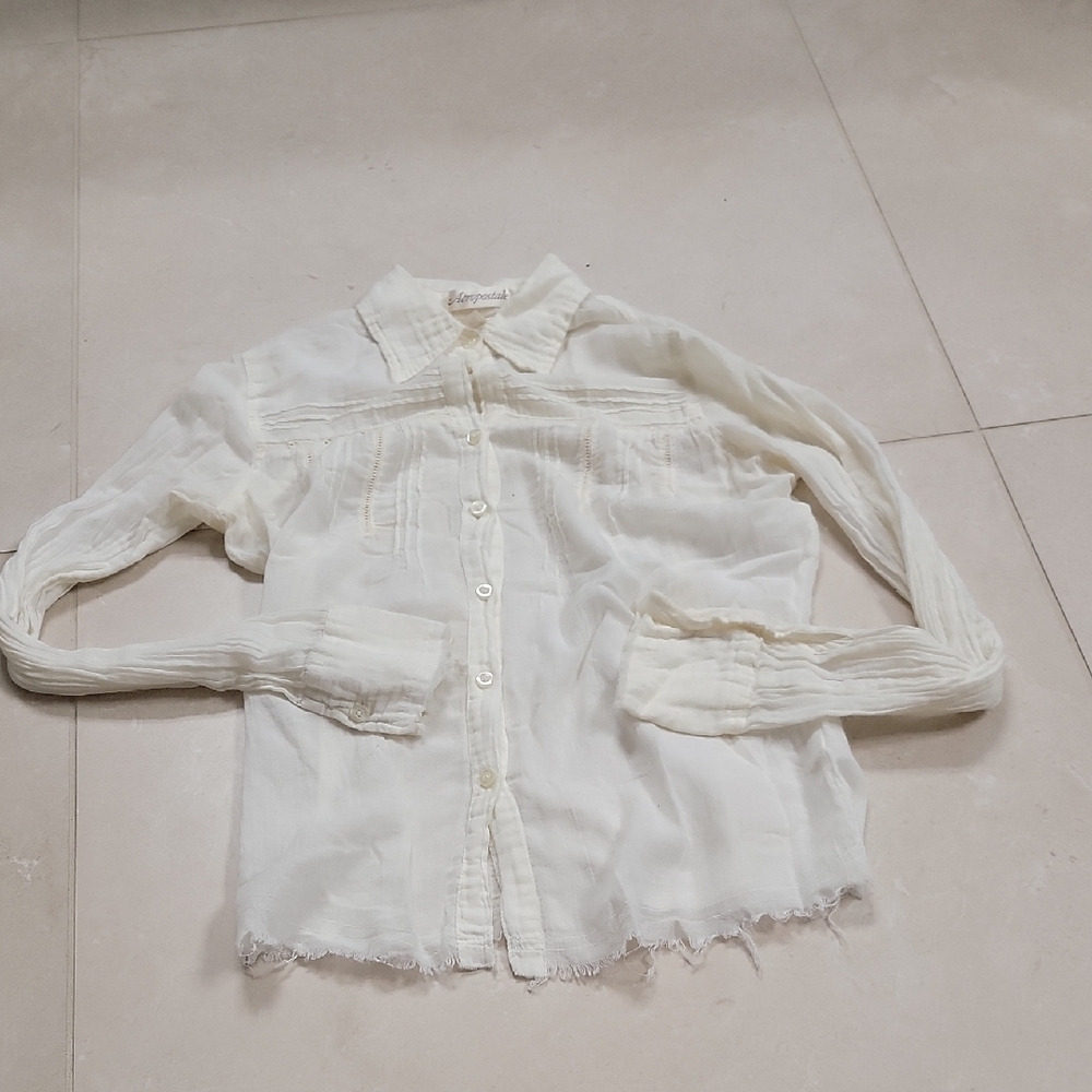 Aeropostale White Button Down Shirt